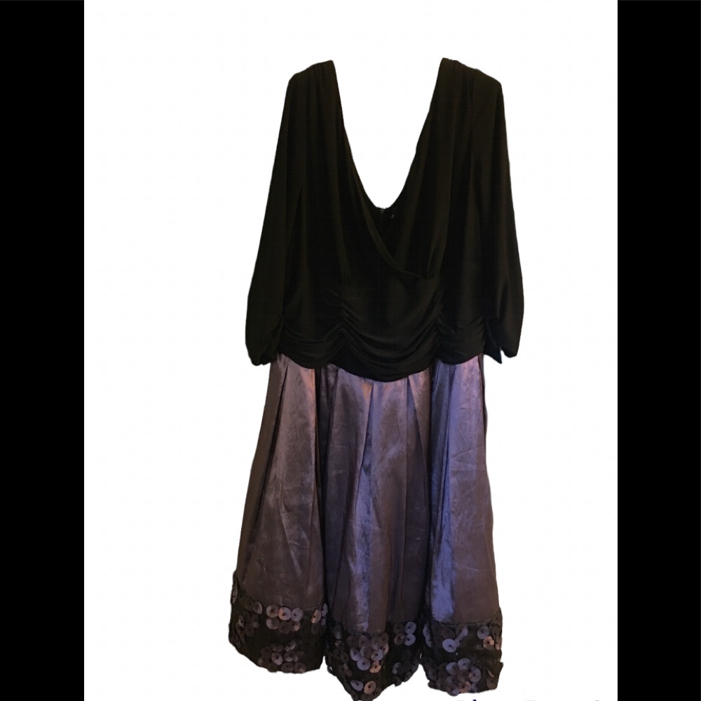 Fabulous evening/formal dress from Laura Plus. Size 24W.